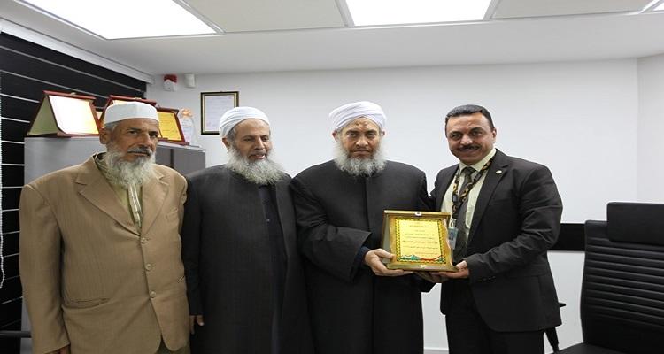 وفد من المجلس العلمي يقوم بزيارة البنك الإسلامي العربي فرع الوسطى