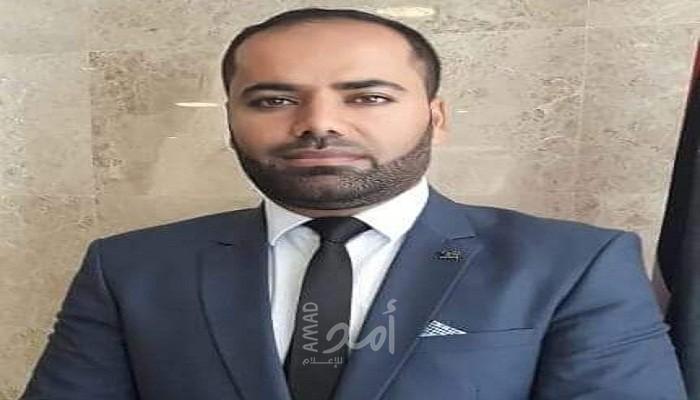 شـبــاك هـادئـة ومـخــالـب دامـيــة 