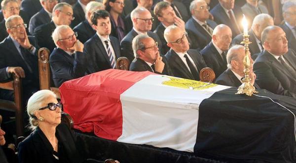 مصر تودع بطرس بطرس غالي بجنازة عسكرية يتقدمها السيسي
