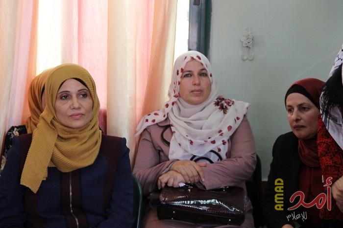 "فتح" وبالتعاون مع الشرطة وتربية قلقيلية تنظم ورشة عمل توعوية للأمهات