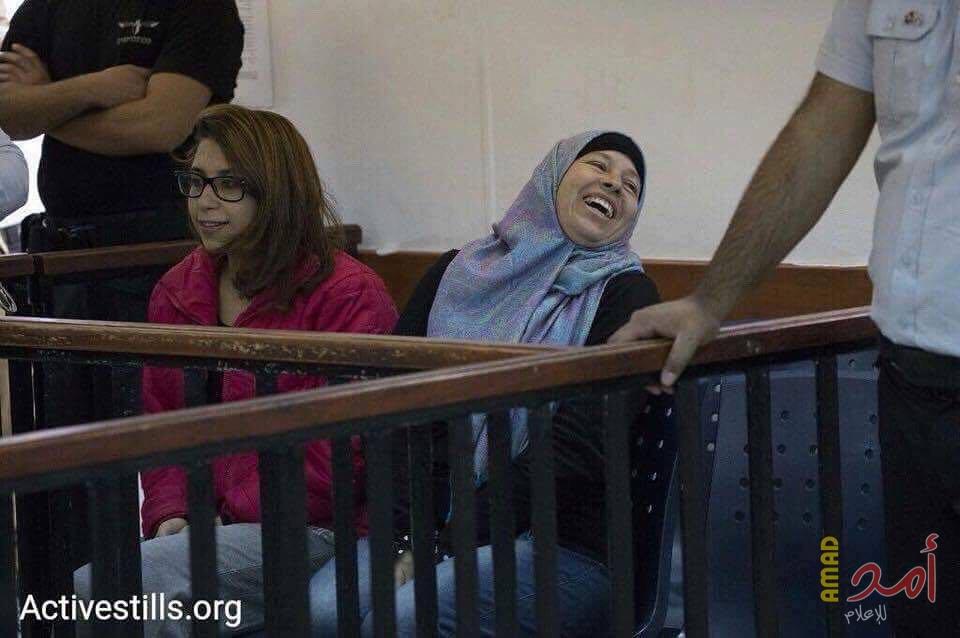 محكمة الاحتلال تمدد اعتقال " ناريمان ونور التميمي" لـ 4 أيام