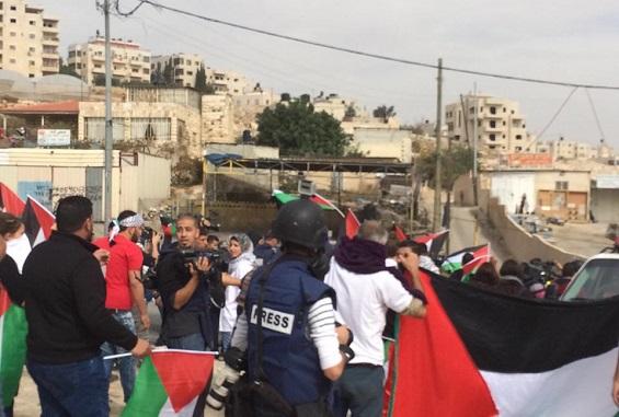 طلبة جامعة بيرزيت يدعون ليوم غضب الخميس