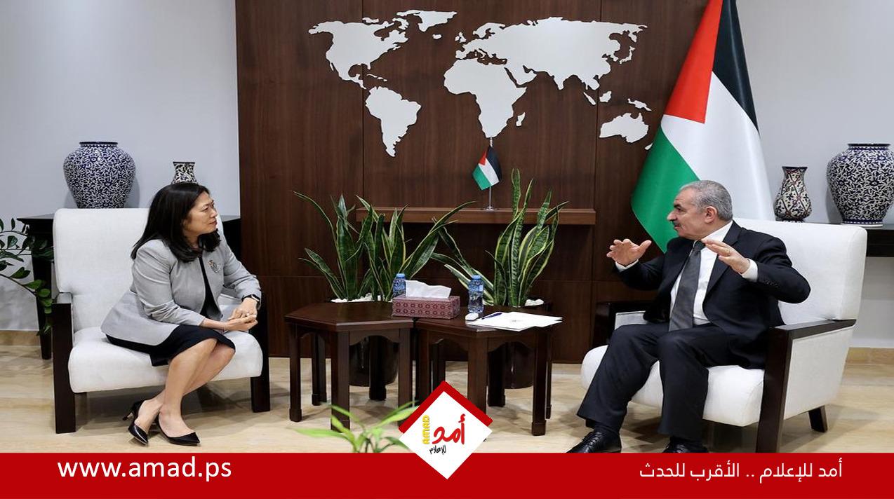 اشتية: إسرائيل تمارس عنصريتها ضد الفلسطينيين بالواقع والتشريع