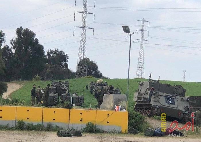 بالفيديو والصور.. الجيش الإسرائيلي ينتهي من نشر أرتال مدرعاته على حدود غزة