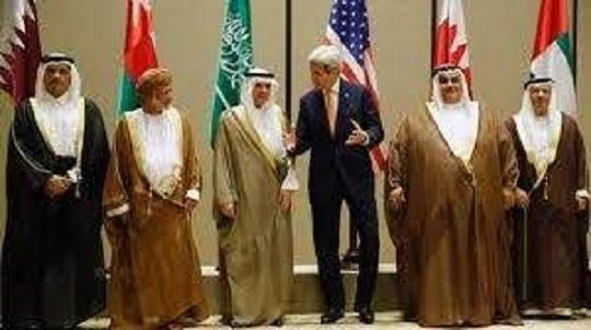 جون كيري خلال لقاء وزراء الخليج
