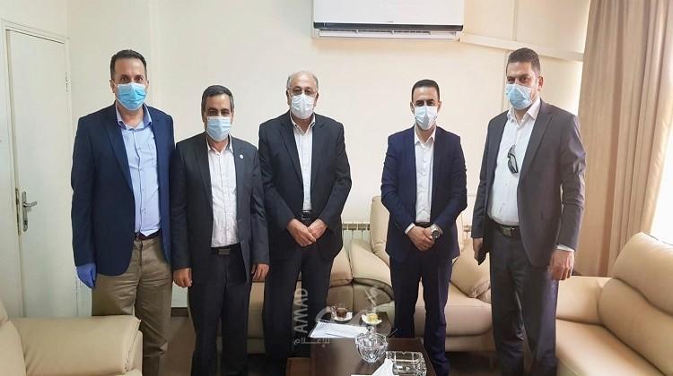 أبو زهري يبحث مع اتحاد المعلمين تداعيات الأزمة الراهنة وتنفيذ أنشطة مستقبلية