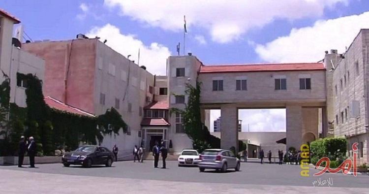 صحيفة: عباس مصر على عقد "الوطني" في رام الله بـ"من حضر"