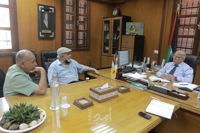 السراج: بلدية غزة تبذل جهوداً كبيرة لتحسين الحالة المرورية