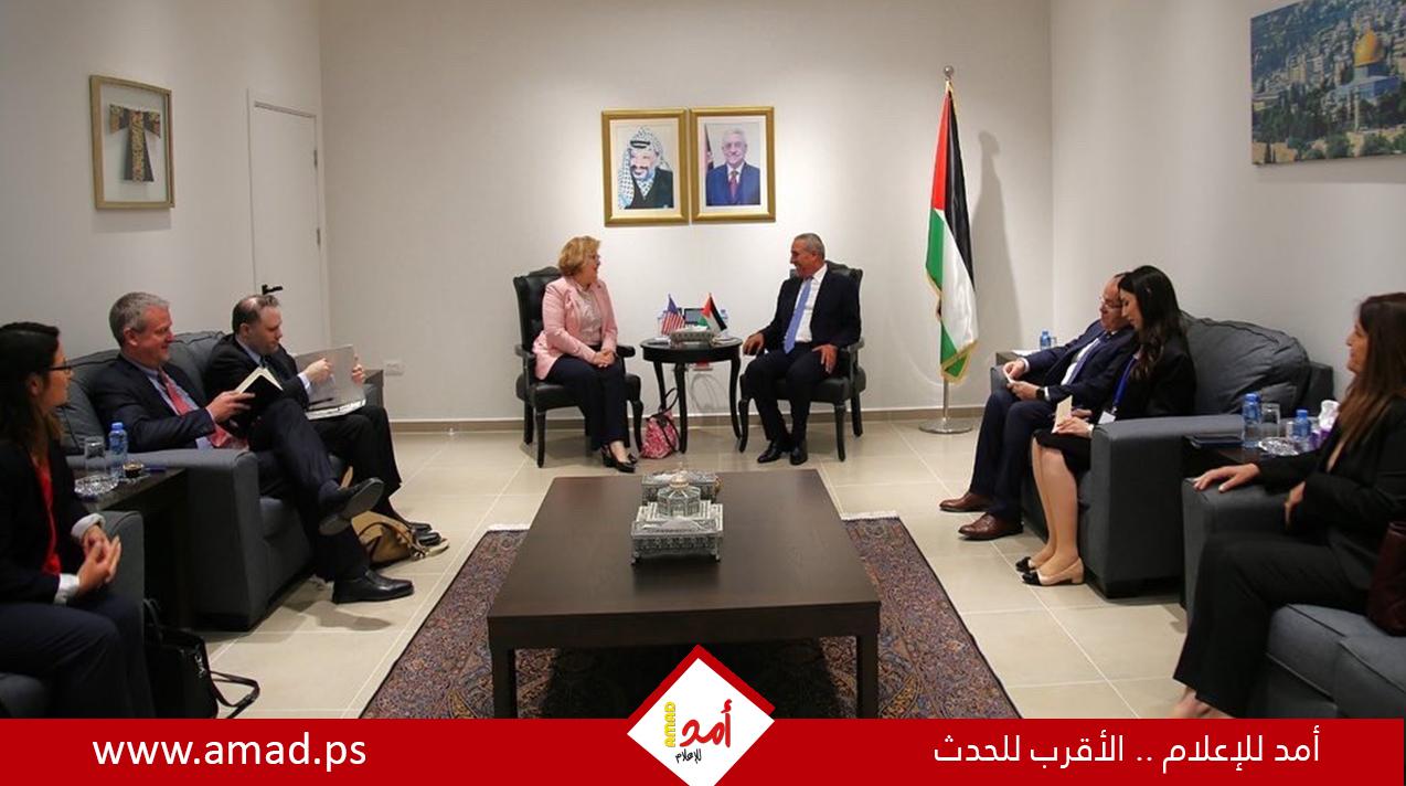 الشيخ يطالب بالضغط على إسرائيل لوقف الإجراءات الأحادية كافة
