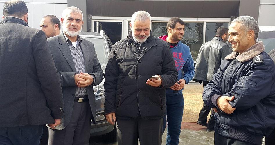 (أمد) يكشف عن الملفات الثلاثة التي فشل هنية في إحراز تقدم فيها بالقاهرة