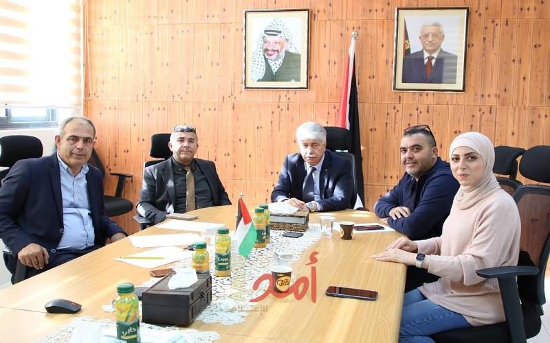 مجدلاني يبحث سبل التعاون مع مجلس بلدي الظاهرية