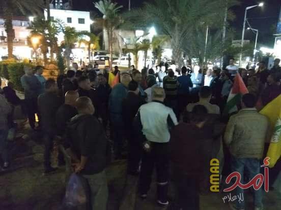وقفة احتجاجية في أريحا استنكاراً لتفجير موكب "الحمدلله"