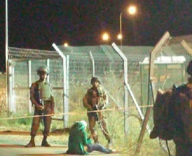 قوات الاحتلال تعتقل فتاة فلسطينية