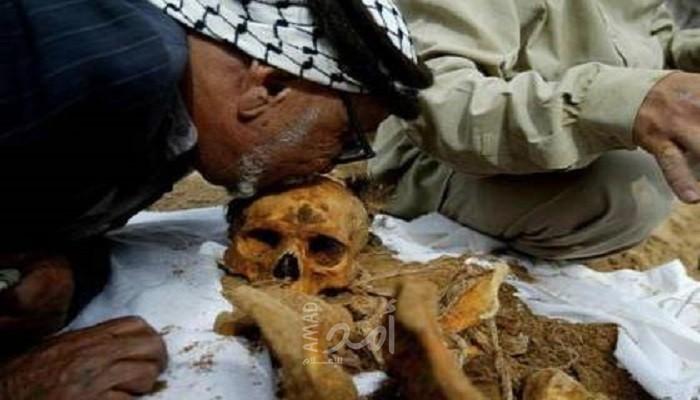 ذوو الشهداء المحتجزة جثامينهم يرفضون ربط قضية أبنائهم بتبادل الأسرى
