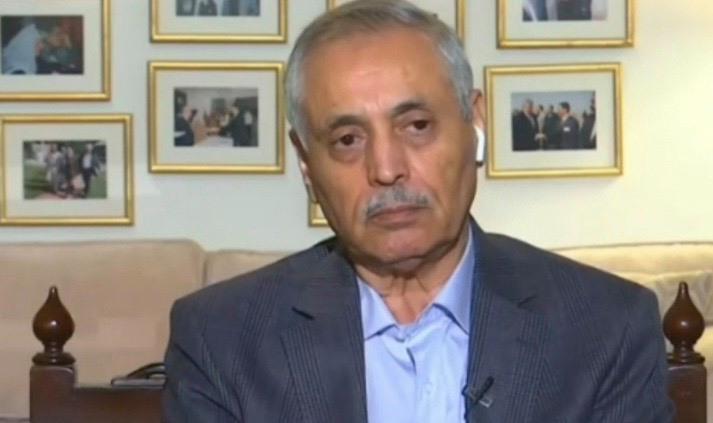 أ.حسن عصفور يتمنى الشفاء للدكتور عريقات