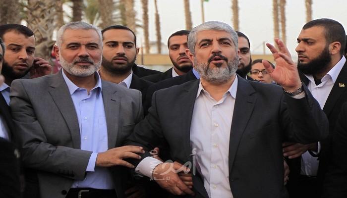 محللون يتحدثون لـ "أمد" عن مستقبل رئيس حركة حماس القادم..  هنية أم مشعل!