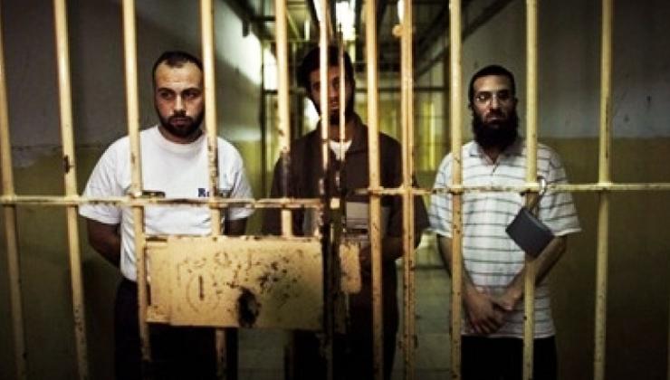 فرار (5) موقوفين من سجن في جنين
