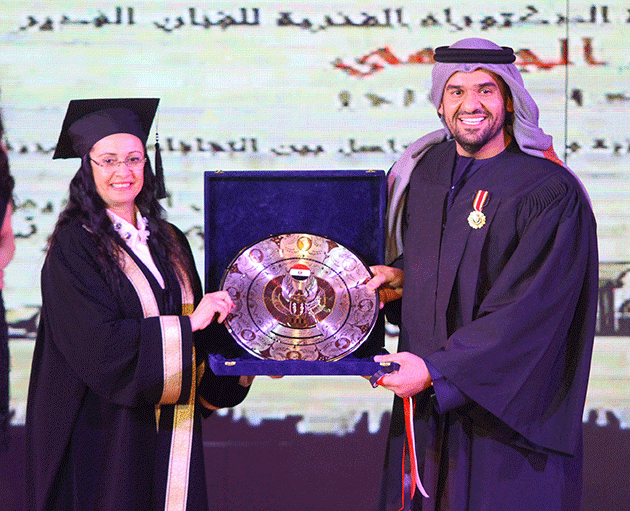 حسين الجسمي يحصل على "الدكتوراه الفخرية" في مصر