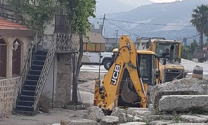 القدس: قوات الاحتلال تجبر عائلة مقدسية على هدم منزلها