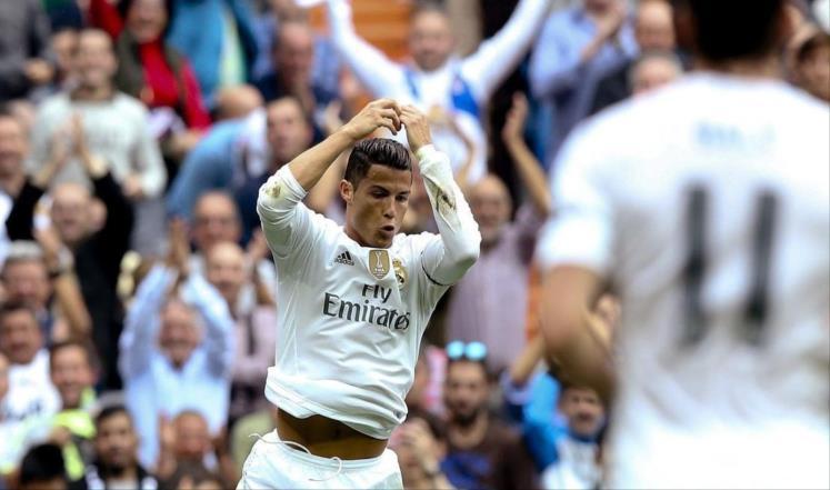 ريـال مدريد يؤجل البت في مسألة تمديد عقد رونالدو