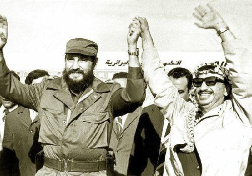 تأبين الزعيم كاسترو في مخيم الدهيشة
