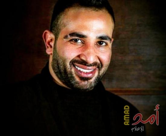 أحمد سعد ينشر صورته مع والدته في عيد ميلادها