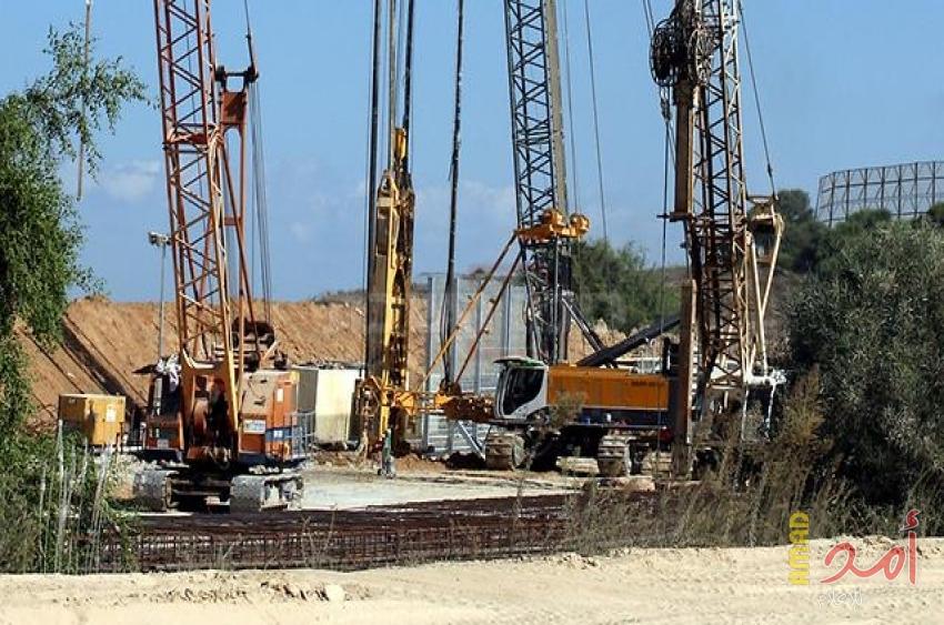 إسرائيل تكمل بناء ربع الجدار الأرضي العائق على السياج الفاصل مع قطاع غزة