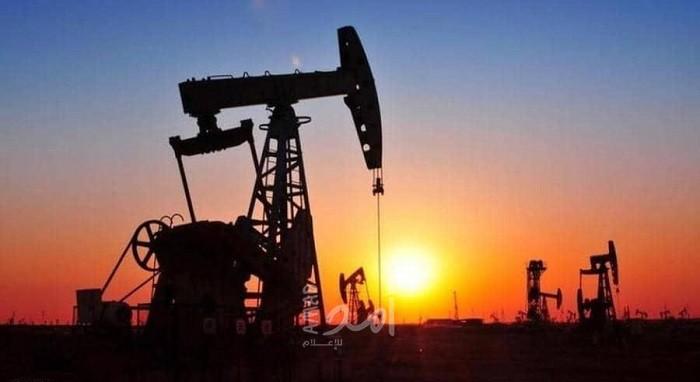 أسعار النفط ترتفع ومزيج برنت يبلغ 83.46 دولار للبرميل