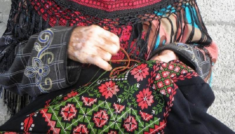 إدراج التطريز الفلسطيني على لائحة اليونسكو لـ"التراث غير المادي"..وترحيب رسمي