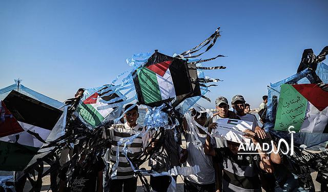 كاتس مهددا: أي إطلاق للطائرات الورقية من غزة سيقابل برد شديد 