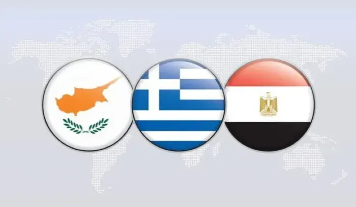 قمة العلمين تؤكد دعمها لحقوق الشعب الفلسطيني المشروعة وضرورة الالتزام بوقف الحرب في غزة