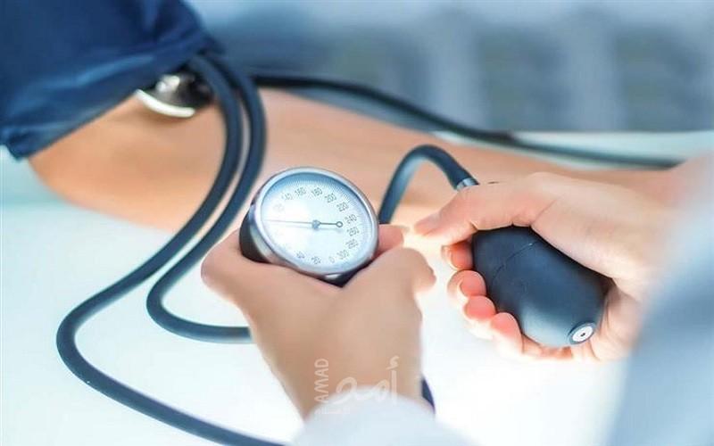 أسوأ 7 أطعمة مصنعة تسبب ارتفاع ضغط الدم