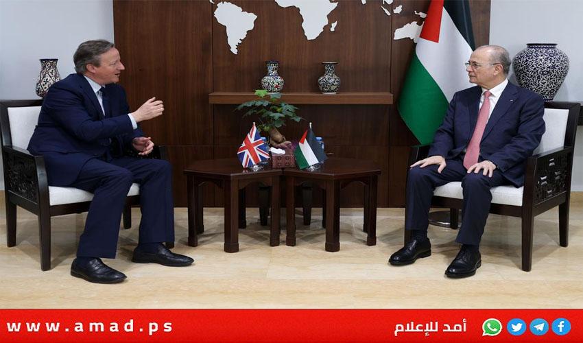 د.مصطفى يبحث مع كاميرون تعزيز الجهد الإغاثي في غزة ووقف التصعيد في الضفة- صور