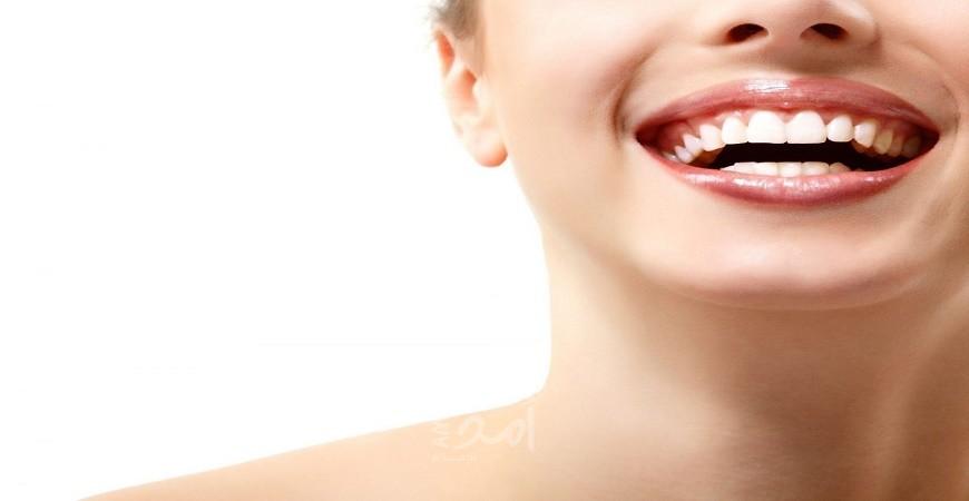 ابتكار خيط تنظيف للأسنان يقيس مستوى التوتر