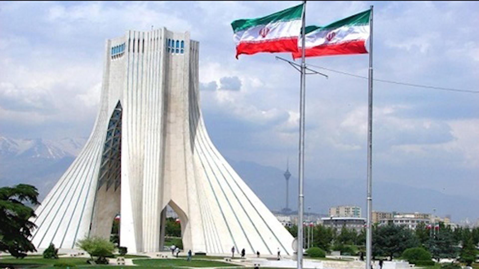 سماع دوي انفجار هائل في جنوب شرق إيران