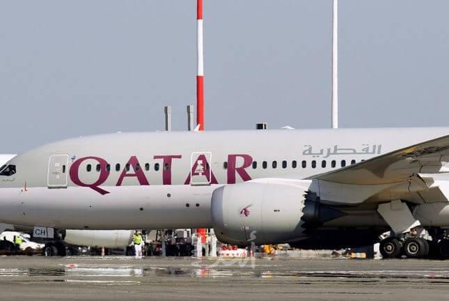 قطر تغلق مجالها الجوي مؤقتاً