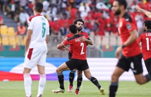 تعليق رسمي على تصريحات "إيتو" ووصفه مباراة مصر والكاميرون بـ"الحرب"