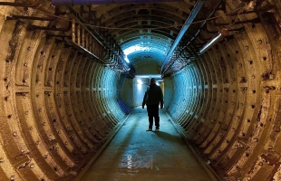 مكان اختباء نتنياهو إذا اندلعت الحرب: "حفرة يوم القيامة"