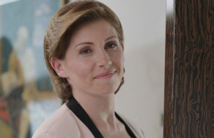 يارا صبري ترقص بشوارع سوريا بعد سنوات من الغياب برفقة أمل عرفة- فيديو