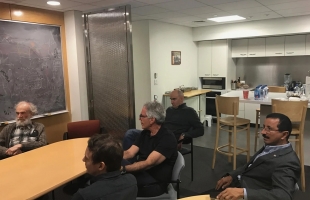 تلغراف: مصائد العسل والكاميرات الخفية وعلاقات إبستين مع روسيا