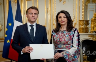 فرنسا تعلن رفع التمثيل الفلسطيني رسمياً إلى سفارة كاملة