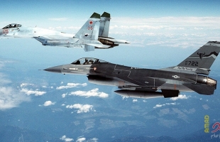 مقاتلات روسية تعترض طائرات تجسس بريطانية فوق البحر الأسود - فيديو