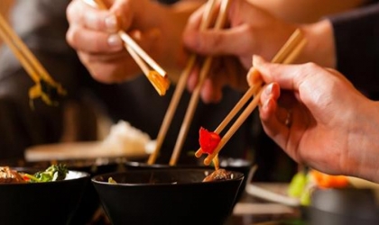 الجوع العاطفى.. كيف تسيطر على رغبتك الشديدة في تناول الطعام