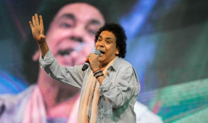 "الكينج" محمد منير يكشف سبب تأجيل حفله في دبي