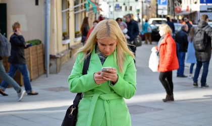 كيف تحول الرسائل الصوتية على iMessage إلى نصوص المكتوبة