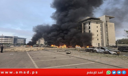 هجوم صاروخي إيراني يصيب مجمعاً صناعياً بالنقب: تسرب مواد خطرة واستنفار أمني واسع - فيديو