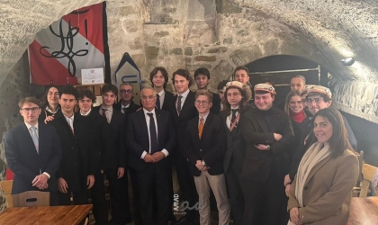 السفير خريشي يلتقي اتحاد طلبة جامعة فريبرغ السويسرية