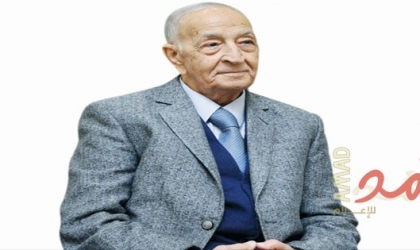 رحيل الإعلامي الكبير  و "شيخ الإذاعيين" المصريين فهمي عمر