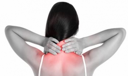 7 عادات يومية للوقاية من مشاكل الرقبة