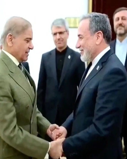 بعد مغادرة إسلام آباد..عراقجي: قدمنا إطار عمل لإنهاء الحرب بشكل دائم